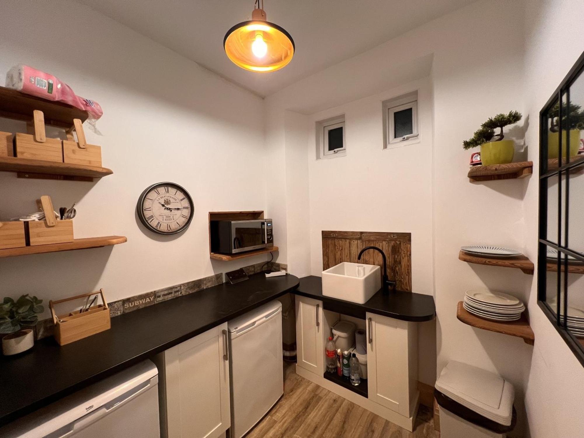 Hoopers Sandy Beach Guest Rooms Swansea Exterior foto